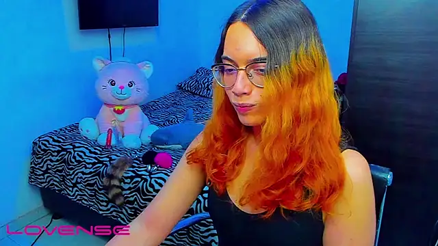 lillykittyyy online show from 2, 4, 2026