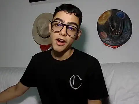 Colombian0baby online show from 13, 1, 2026