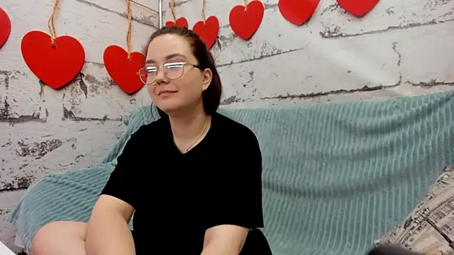 Sweetie Rozzy online show from 8, 5, 2026