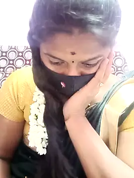 Snapshot of Tamil_Hot_Anu chatting on 2, 5, 2026 Tamil Hot Anu online show from 2, 5, 2026