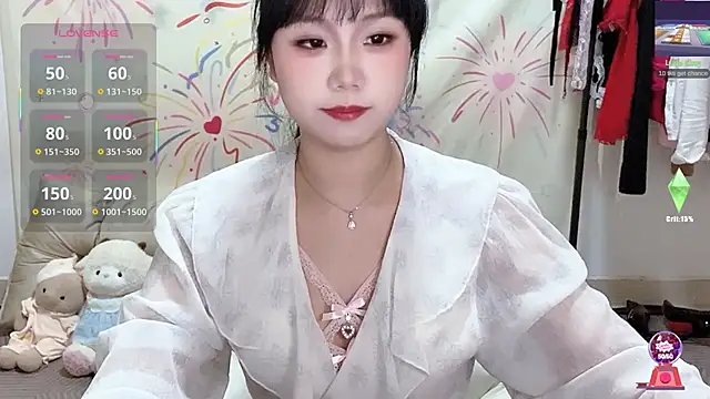 xiaoguai99 online show from 18, 4, 2026