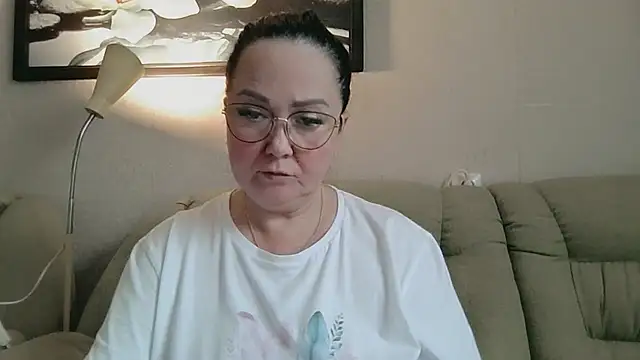 Snapshot of infinity_loveliness chatting on 24, 6, 2026 infinity loveliness online show from 24, 6, 2026