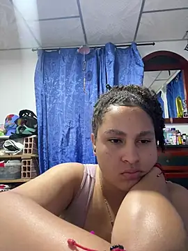 Selene Voon online show from 16, 4, 2026