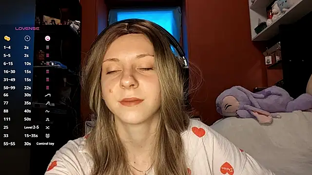 Snapshot of TiaraHenegan chatting on 13, 2, 2026 TiaraHenegan online show from 13, 2, 2026