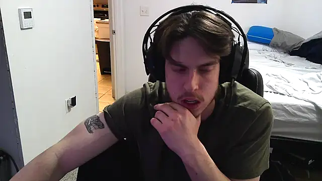 Snapshot of YummyDin chatting on 3, 3, 2026 YummyDin online show from 3, 3, 2026