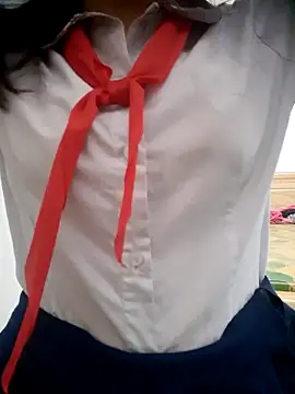 Snapshot of lina_loveee chatting on 27, 4, 2026 lina loveee online show from 27, 4, 2026