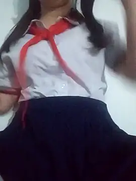 Snapshot of lina_loveee chatting on 4, 6, 2026 lina loveee online show from 4, 6, 2026