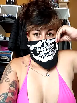 lovely-andrea online show from 15, 1, 2026