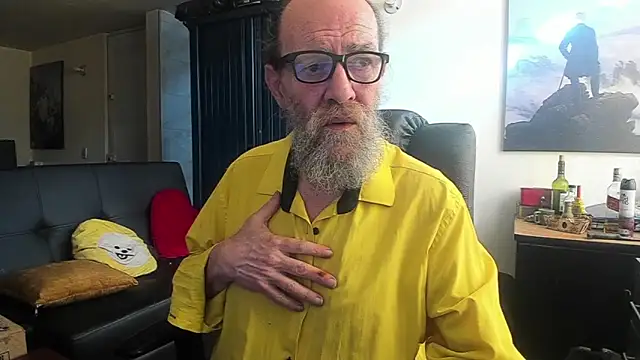 Uncle Hottie online show from 3, 6, 2026
