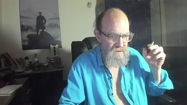 Snapshot of Uncle_Hottie chatting on 17, 7, 2026 Uncle Hottie online show from 17, 7, 2026