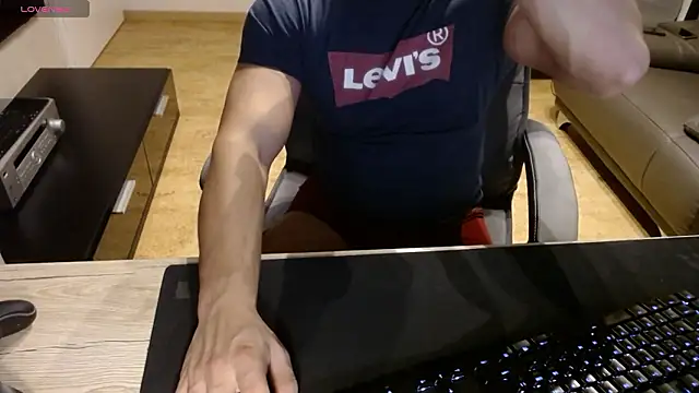 Snapshot of sensualman90 chatting on 14, 3, 2026 sensualman90 online show from 14, 3, 2026