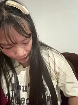 Snapshot of Suni-ii chatting on 20, 4, 2026 Suni-ii online show from 20, 4, 2026