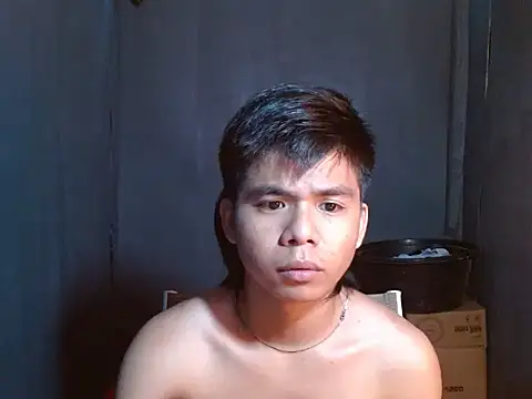 Snapshot of pinoymonstercock_xx chatting on 9, 4, 2026 pinoymonstercock xx online show from 9, 4, 2026