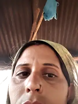 Snapshot of Bhavna8080 chatting on 22, 4, 2026 Bhavna8080 online show from 22, 4, 2026