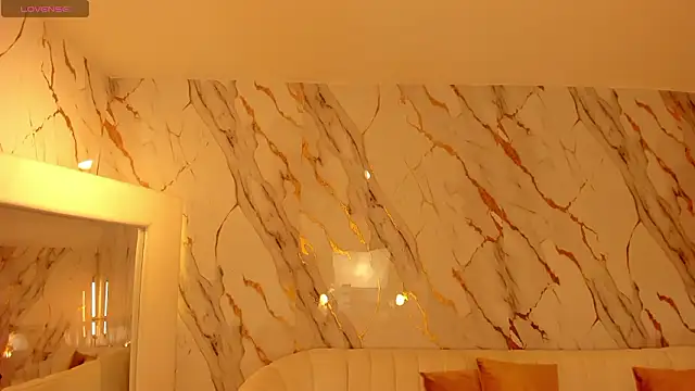 KayraLanne online show from 12, 2, 2026