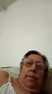 Snapshot of Marce1903 chatting on 8, 5, 2026 Marce1903 online show from 8, 5, 2026