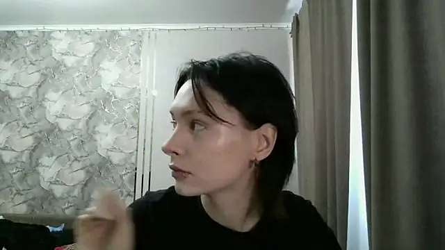 Snapshot of LxayBloom chatting on 18, 2, 2026 LxayBloom online show from 18, 2, 2026