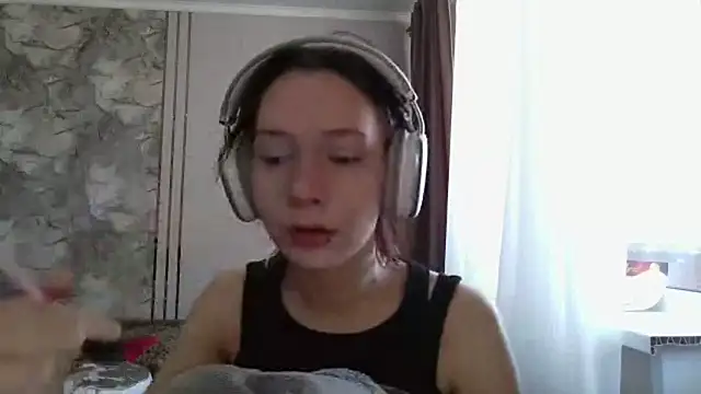 Snapshot of LxayBloom chatting on 26, 2, 2026 LxayBloom online show from 26, 2, 2026