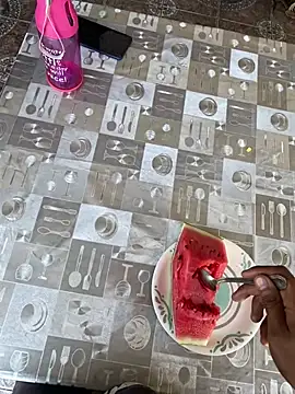 ultratulon online show from 5, 2, 2026