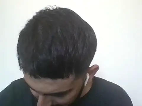 Snapshot of Mateotubbe chatting on 8, 1, 2026 Mateotubbe online show from 8, 1, 2026