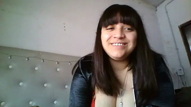 Snapshot of dulce_marrr chatting on 16, 5, 2026 dulce marrr online show from 16, 5, 2026