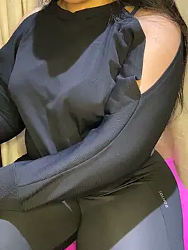 Snapshot of Lina_Velvet_ chatting on 1, 2, 2026 Lina Velvet online show from 1, 2, 2026