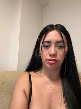 nataliia queen  online show from 6, 6, 2026