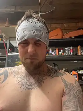 WIDBIGWHITECOCK online show from 6, 4, 2026