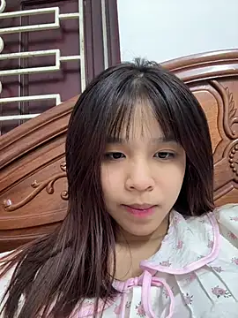 Snapshot of Lyli-122 chatting on 7, 2, 2026 Lyli-122 online show from 7, 2, 2026