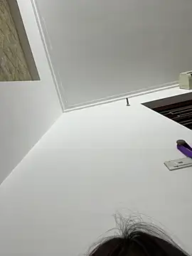 Snapshot of Lyli-122 chatting on 4, 4, 2026 Lyli-122 online show from 4, 4, 2026