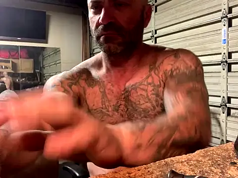 Snapshot of calimeatstick chatting on 7, 1, 2026 calimeatstick online show from 7, 1, 2026