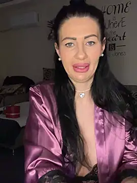 IRISWHITE17 online show from 20, 2, 2026