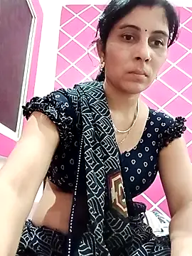 Hot ree85 online show from 18, 2, 2026