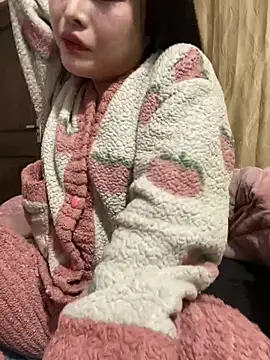 Snapshot of lealia699 chatting on 20, 2, 2026 lealia699 online show from 20, 2, 2026