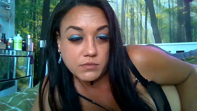 Snapshot of bustylexy36 chatting on 2, 8, 2026 bustylexy36 online show from 2, 8, 2026