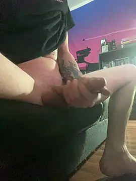 Snapshot of Beastbab3 chatting on 4, 2, 2026 Beastbab3 online show from 4, 2, 2026