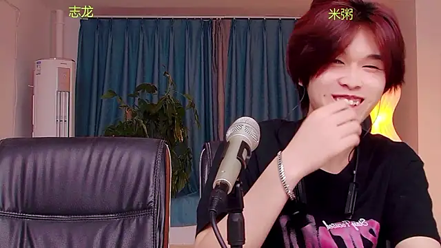 Snapshot of HD-stick998 chatting on 15, 7, 2026 HD-stick998 online show from 15, 7, 2026
