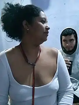 Isabel and Heckler online show from 16, 1, 2026