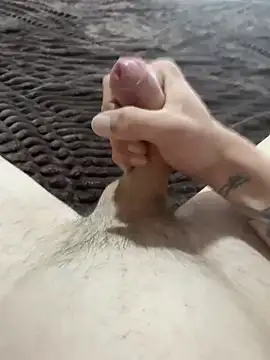 Snapshot of chrisst32 chatting on 11, 3, 2026 chrisst32 online show from 11, 3, 2026