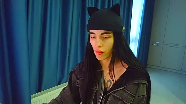 Vlada Elfie online show from 25, 2, 2026