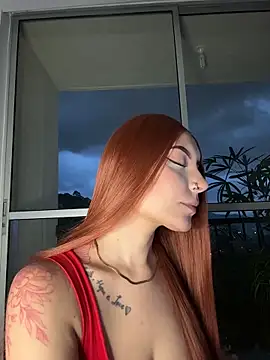 alesziarose  online show from 20, 2, 2026