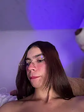 Eveliin ruiz online show from 24, 3, 2026