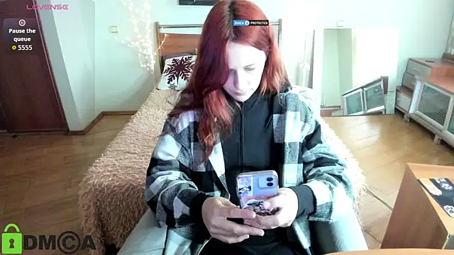 Lily Viola online show from 30, 3, 2026