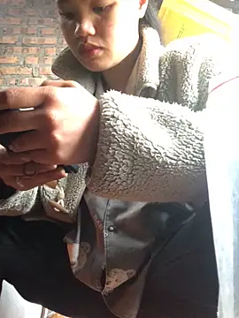 Minhkhue121 online show from 10, 2, 2026