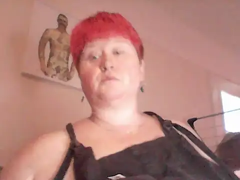 BustyRedxx online show from 3, 6, 2026