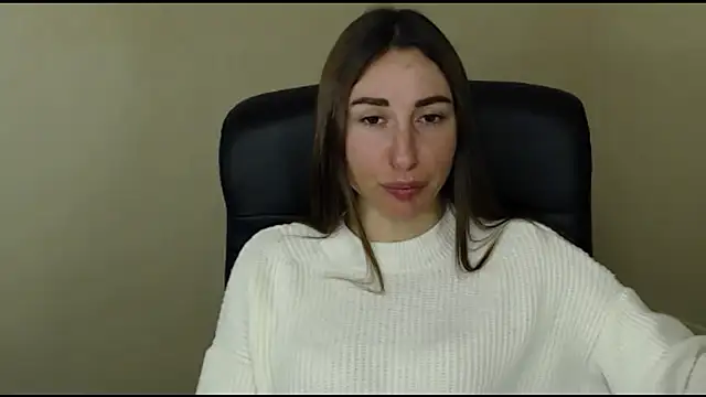 Snapshot of cammila_horn chatting on 21, 2, 2026 cammila horn online show from 21, 2, 2026