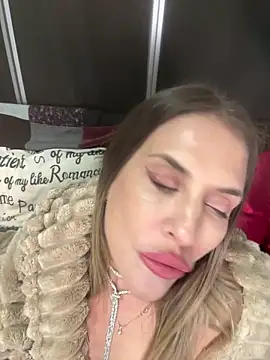 IssabelXO online show from 11, 4, 2026