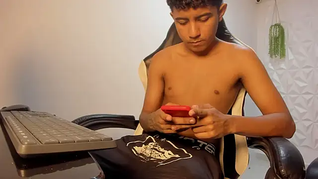 Alluringangel23 online show from 9, 1, 2026