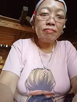 Snapshot of Agnes-baby chatting on 5, 7, 2026 Agnes-baby online show from 5, 7, 2026