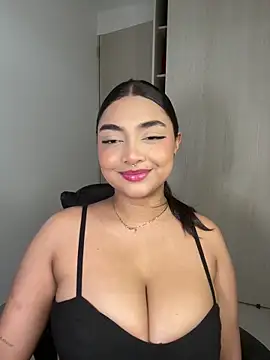 SASHASTRADA  online show from 6, 4, 2026